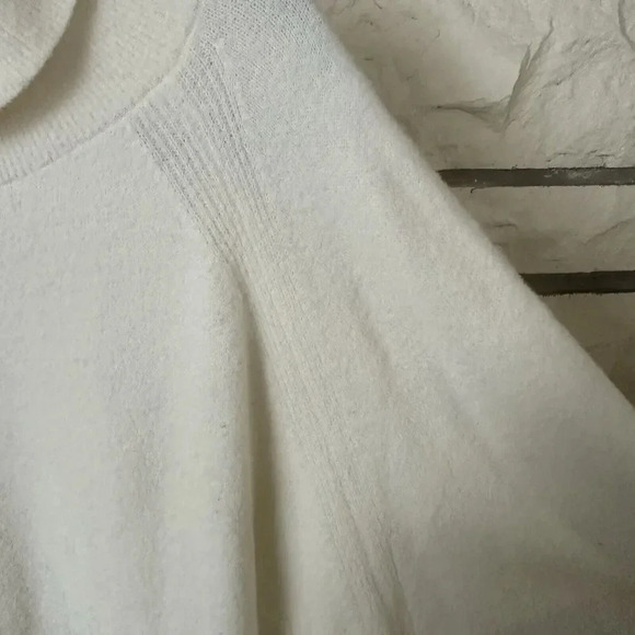 Encore by Idina Menzel Women's Top Sweater Sz XL Cowl Neck Cloud Ivory A550328 - Picture 2 of 8